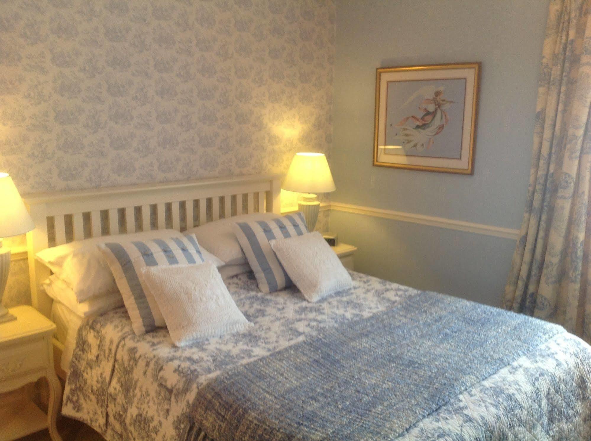 קריף Comelybank Guesthouse מראה חיצוני תמונה