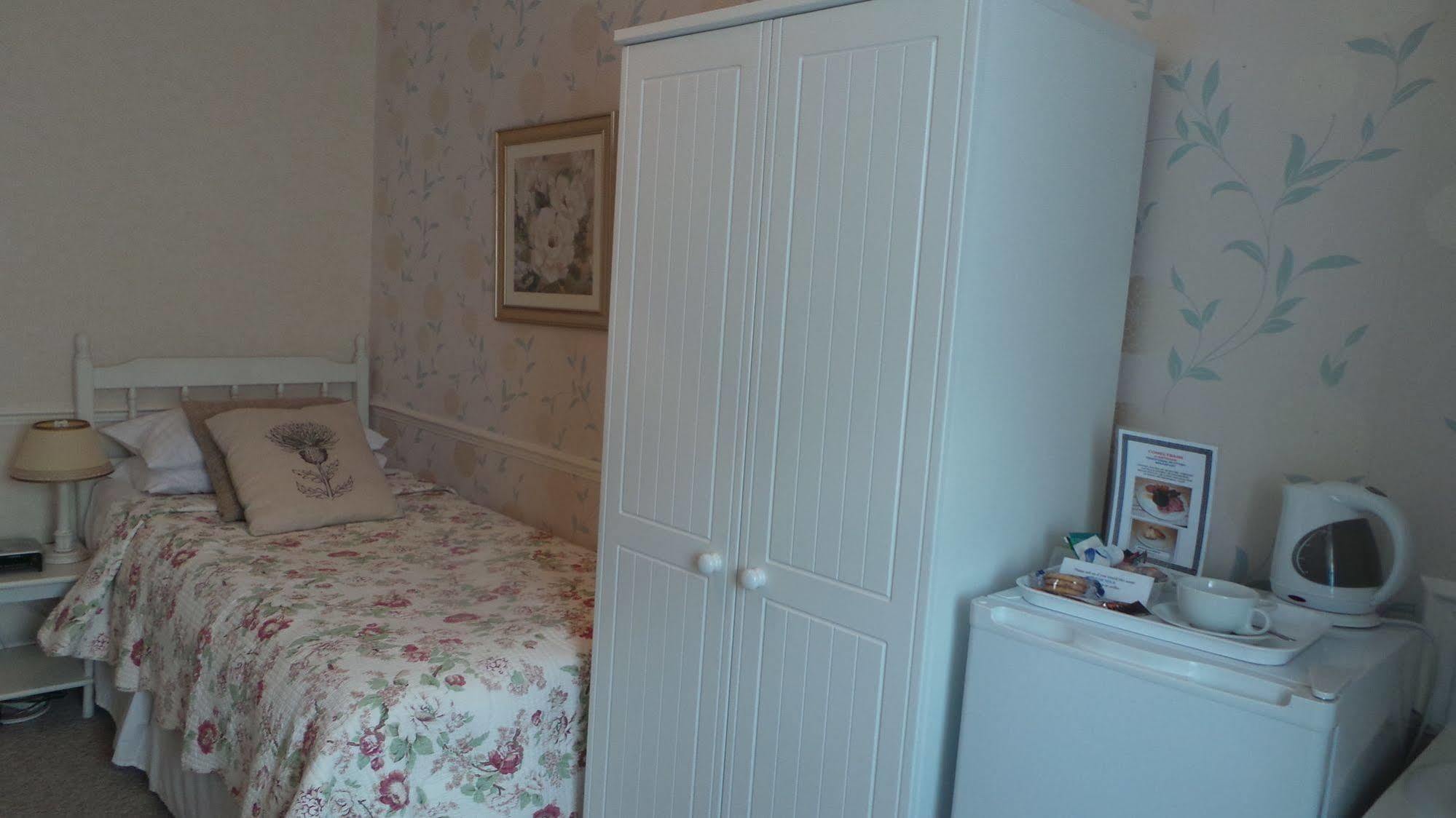 קריף Comelybank Guesthouse מראה חיצוני תמונה