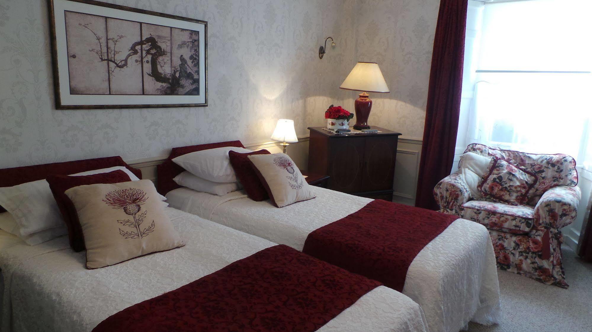 קריף Comelybank Guesthouse מראה חיצוני תמונה