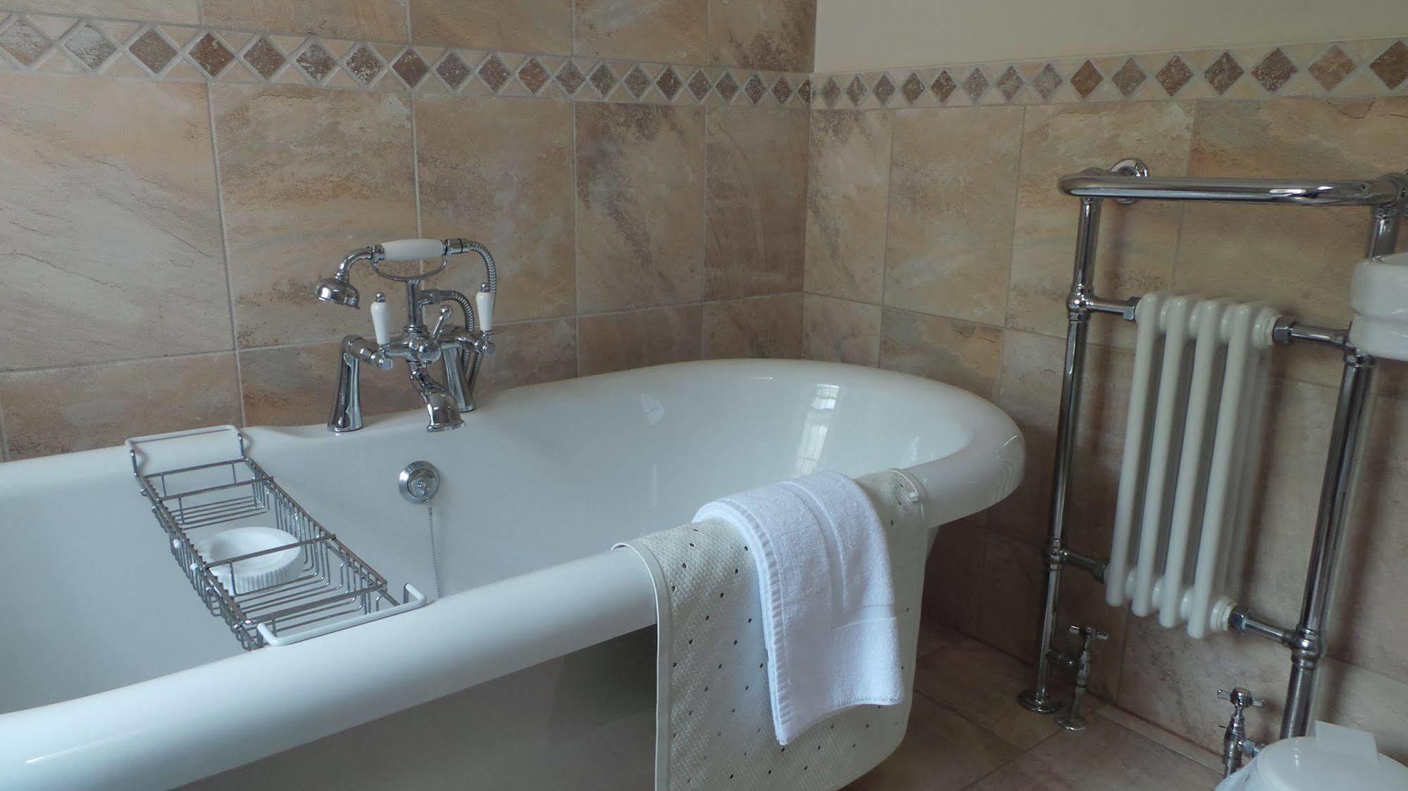 קריף Comelybank Guesthouse מראה חיצוני תמונה